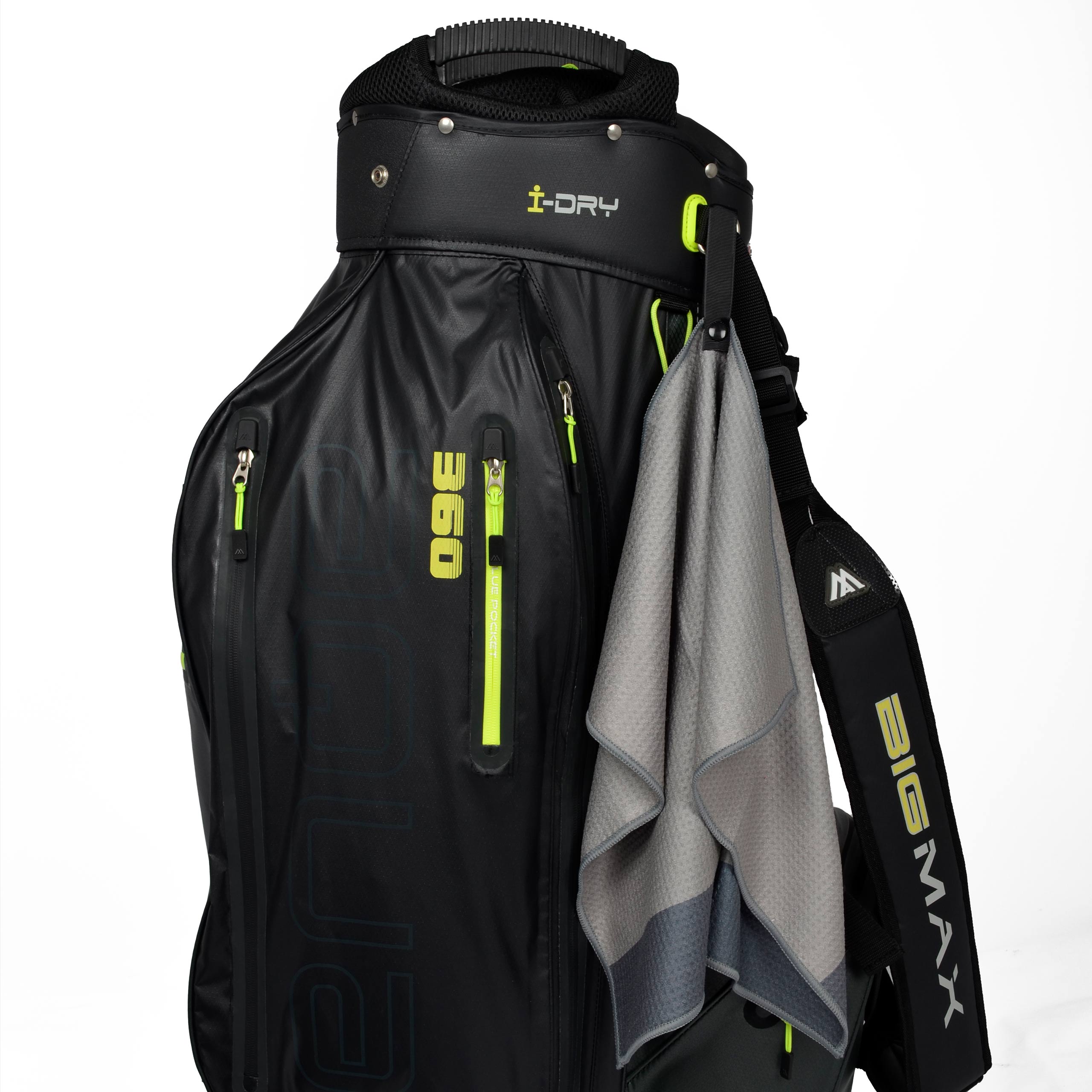 big-max-aqua-trifold-towel-golftuch image 3